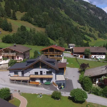 Tatil Evi Modern Holiday In Salzburg With Swimming Pool Rauris